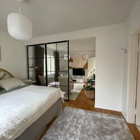 2 Bedroom House Parainen 别墅